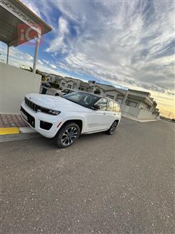 جیپ گراند شیرۆکی